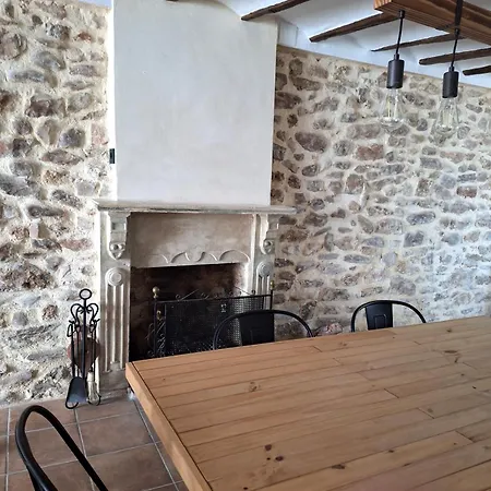 Casa Trilles 度假居 Azuébar